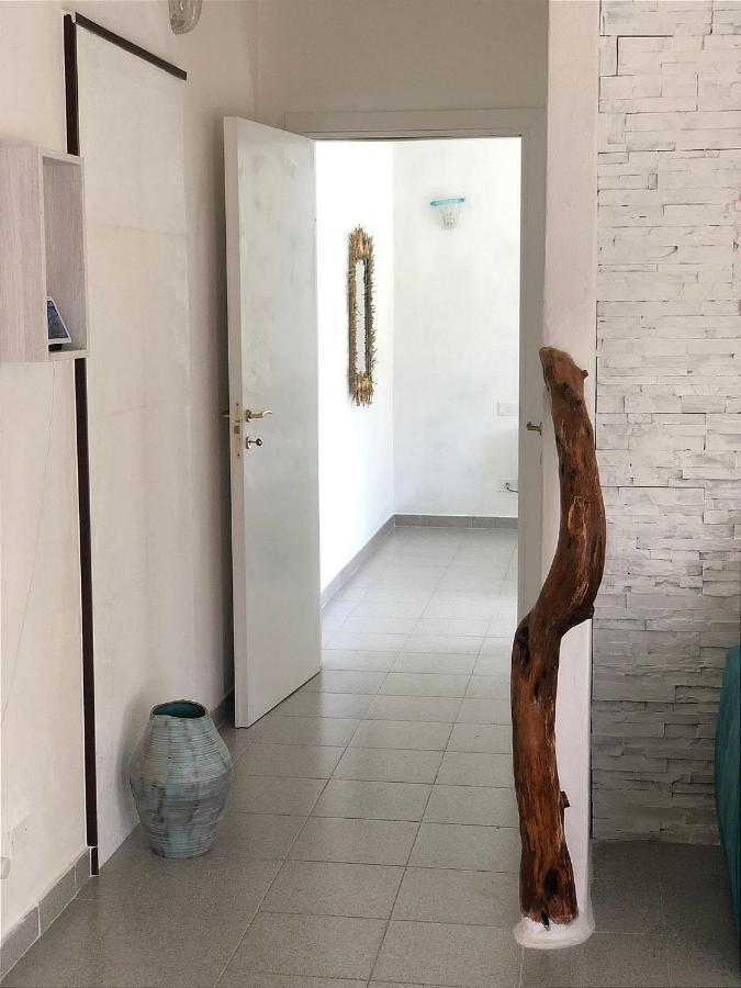 Appartamento Moderno Rustico Ольбия Экстерьер фото