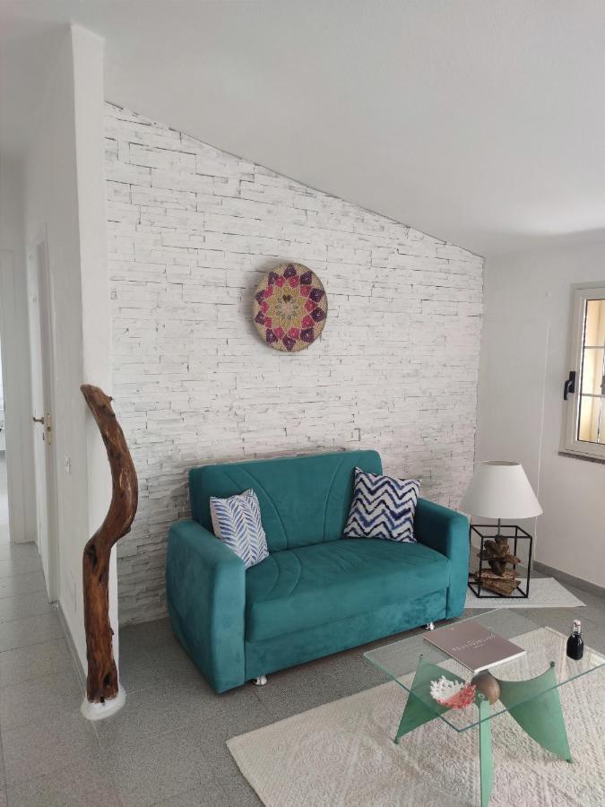 Appartamento Moderno Rustico Ольбия Экстерьер фото